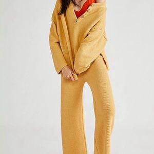 ✨RARE✨ Free People Hailee Sweater Set